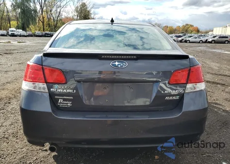 2013 Subaru Legacy 2.5I Limited из США, поврежденный, VIN 4S3BMBK67D3048268